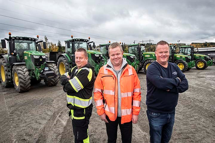 Anleggsbrødrene valgte Felleskjøpet og John Deere