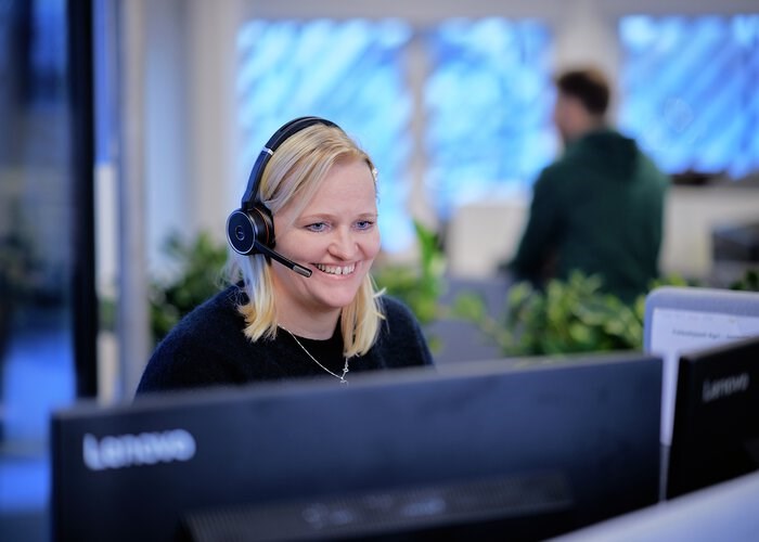Kontakt oss