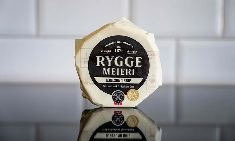 800x480 Bjøsund Brie - Rygge Meieri-09424.jpg