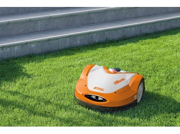 Få grønnere gress med robotklipper Få grønnere gress med robotklipper