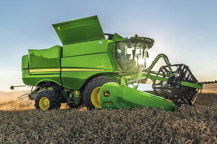 John Deere S700 serie treskere