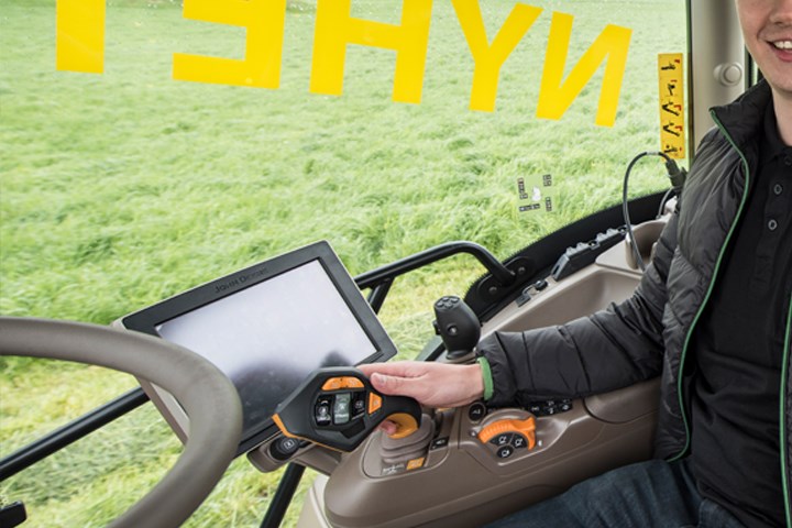 CommandPRO for alle traktorene i 6R-serien