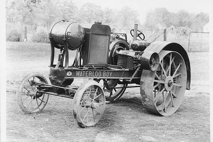 100 år med John Deere-traktorer