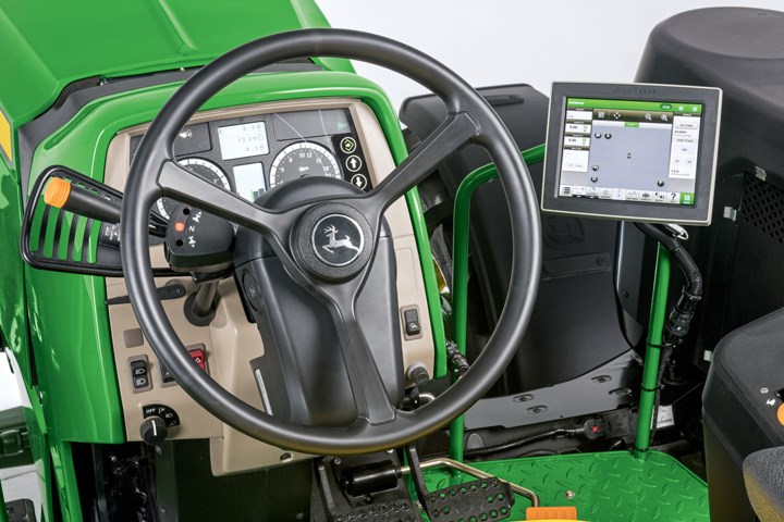 Oppgradert traktor, førerperspektiv