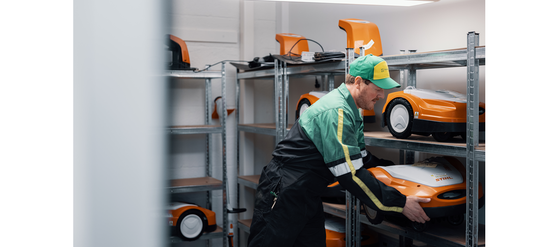 Vi vinterlagrer din robotklipper