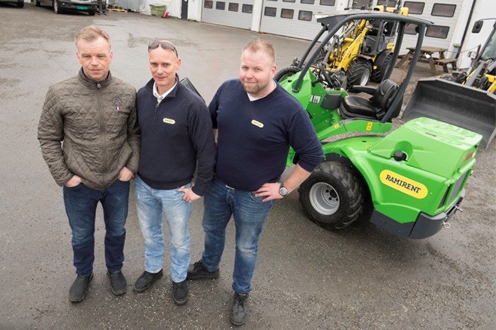 Støtter den grønne linjen med elektrisk kompaktlaster