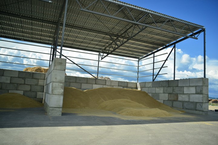 Felleskjøpet kornmottak i Skogn. Foto