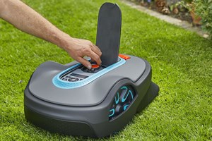 Felleskjøpet tilbyr installasjon av robotgressklipper