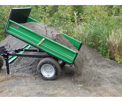 Tilhenger med tipp enakslet