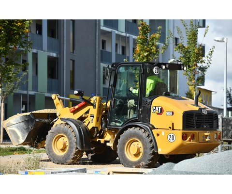 Hjullaster Cat 908-14