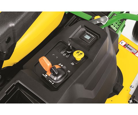 Spakstyrt plentraktor Z530M