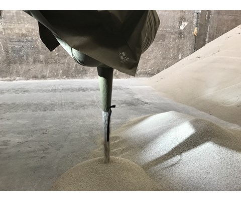 Oppsamlingsflak med løftehemper