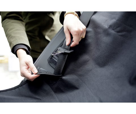 Beskyttelsesmatte til baksete svart