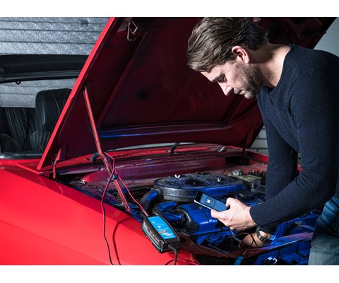 Batterilader Blue Smart IP65 12V 10A