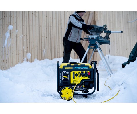 Strømaggregat i stålramme 3,6 kW