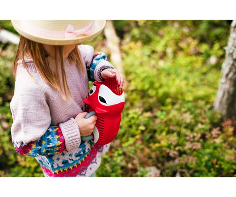 Bærplukker for barn med revedesign