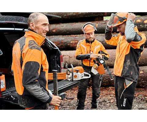 Skinnbelte lær svart 4x125 cm