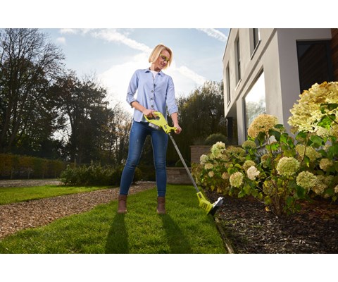 Batteridrevet gresstrimmer 18V One+ RLT1825M20