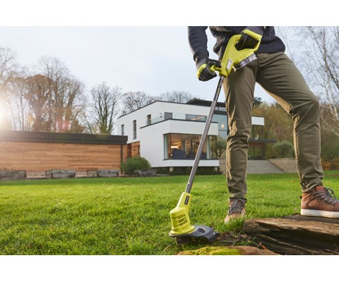 Batteridrevet gresstrimmer 18V One+ RLT1825M20