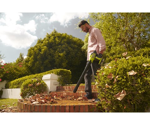 Batteridrevet løvblåser RY18BLCXA-0