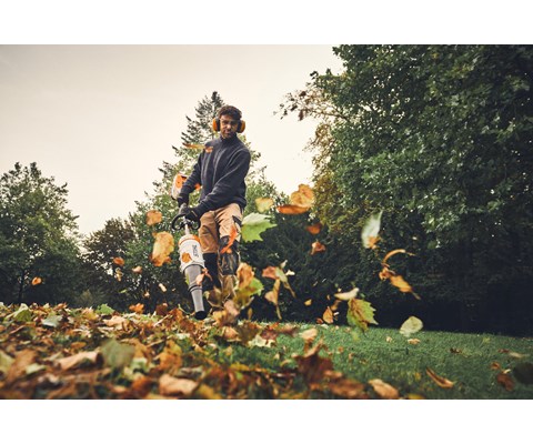 Kombimaskin KMA 200 R