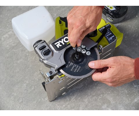 Flisesag 18V One+ HP RTS18C-0