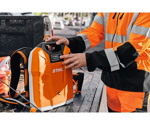 Ryggbatteri AR 3000 L med USB og bluetooth