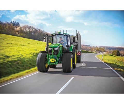 Traktor 6M155 182 hk