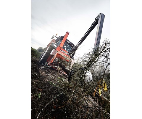 Flishugger TP 400 PTO drift med kran