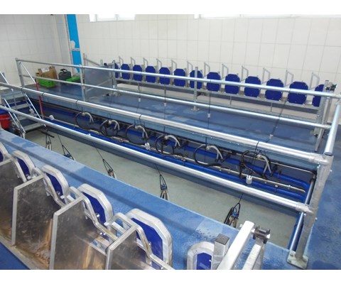 Fast stall med kaskadefront