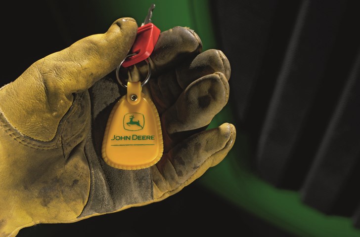 Felleskjøpets Service- og garantiavtale for traktor